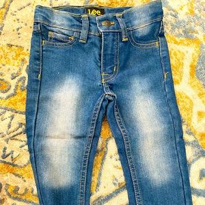 2 year old brand new jean